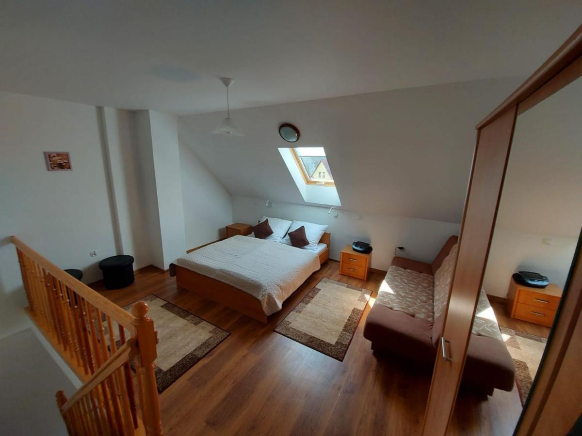 Apartamenty Колцево Екстериор снимка